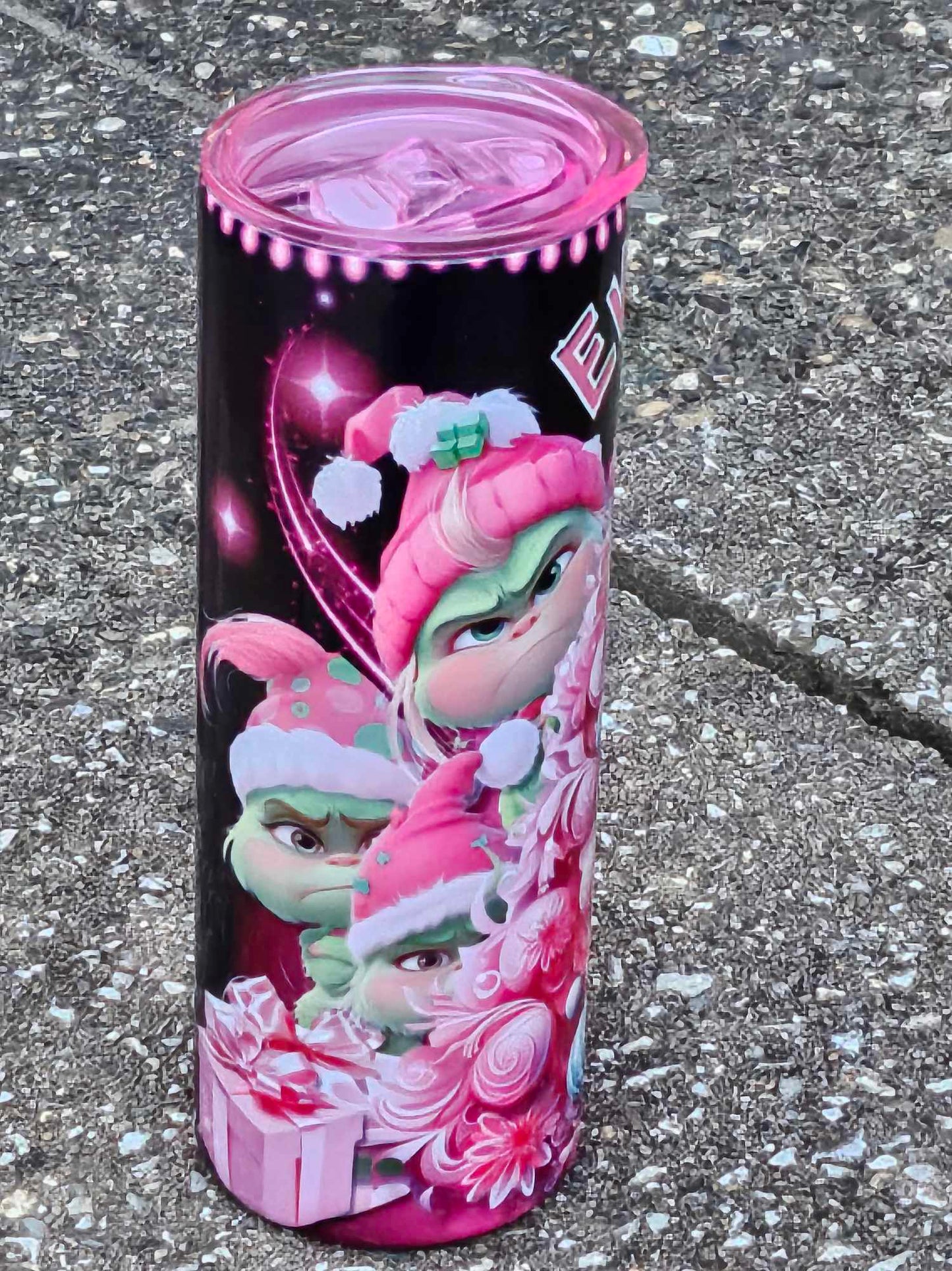 GRINCH PINK TREE W/GRANDKIDS (Personalized) 20oz TUMBLER