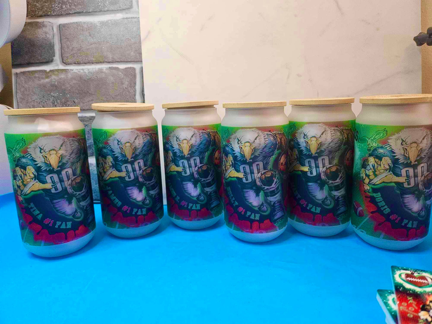 EAGLES GLASS TUMBLER (18oz) w/ Glass straw (Personalized)
