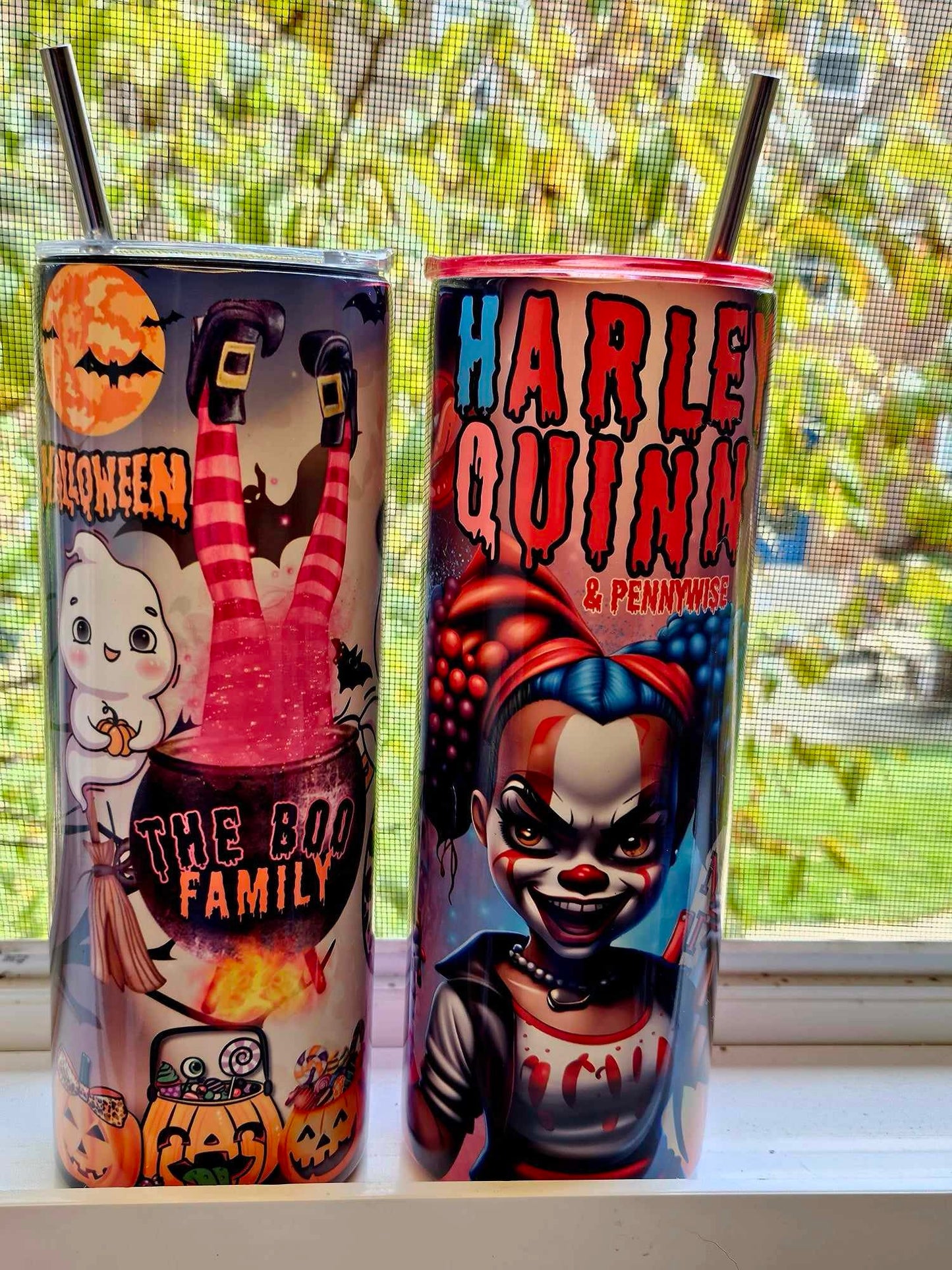 HALLOWEEN (HARLEY QUINN W/PENNYWISE) TUMBLER (20oz Tumbler)