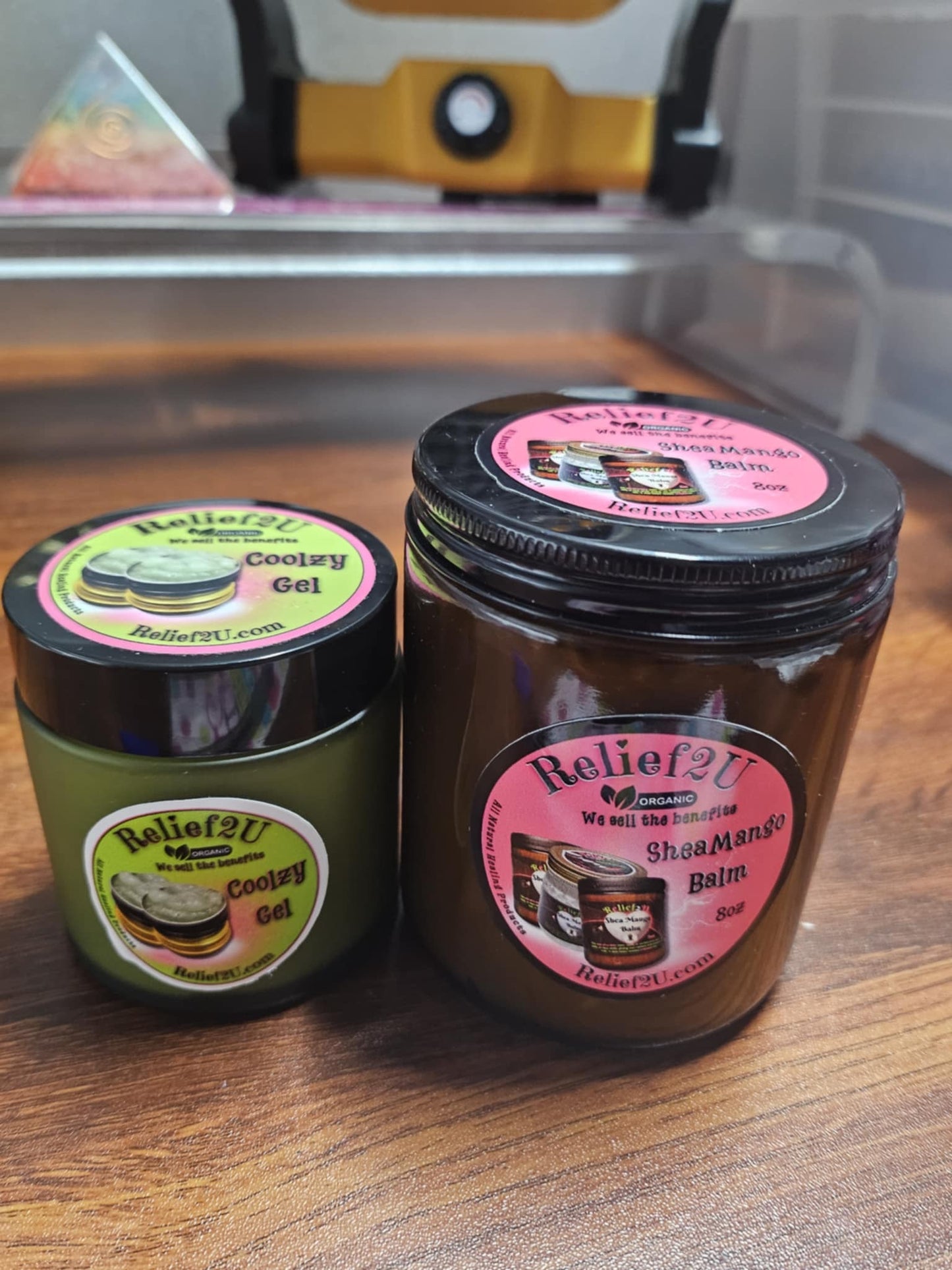 COOLZY GEL (ORGANIC) 1oz & 4oz Glass and Glass Pump Jar