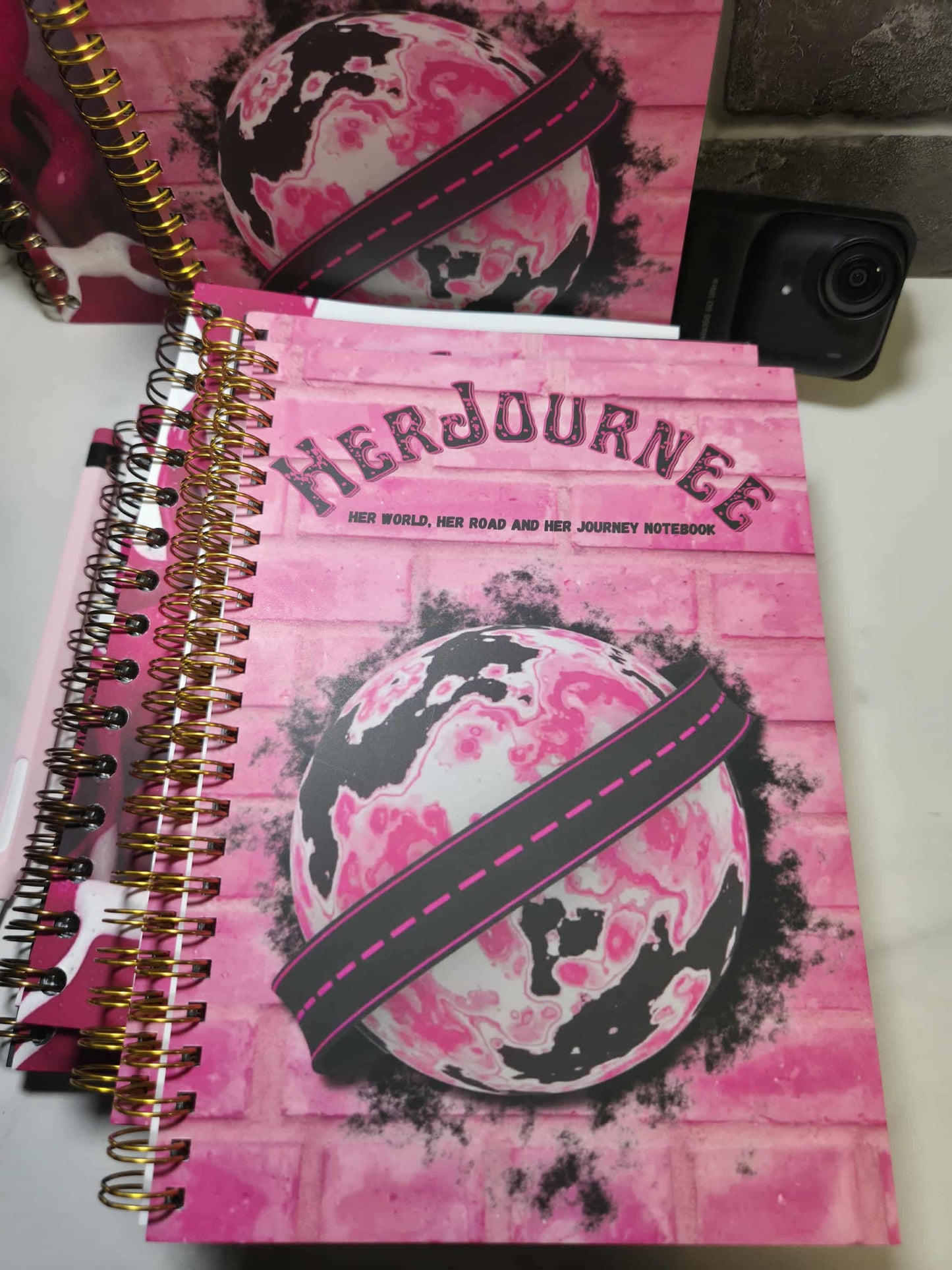 HERJOURNEE TO FIND HERSELF (5.8 X 8.3)