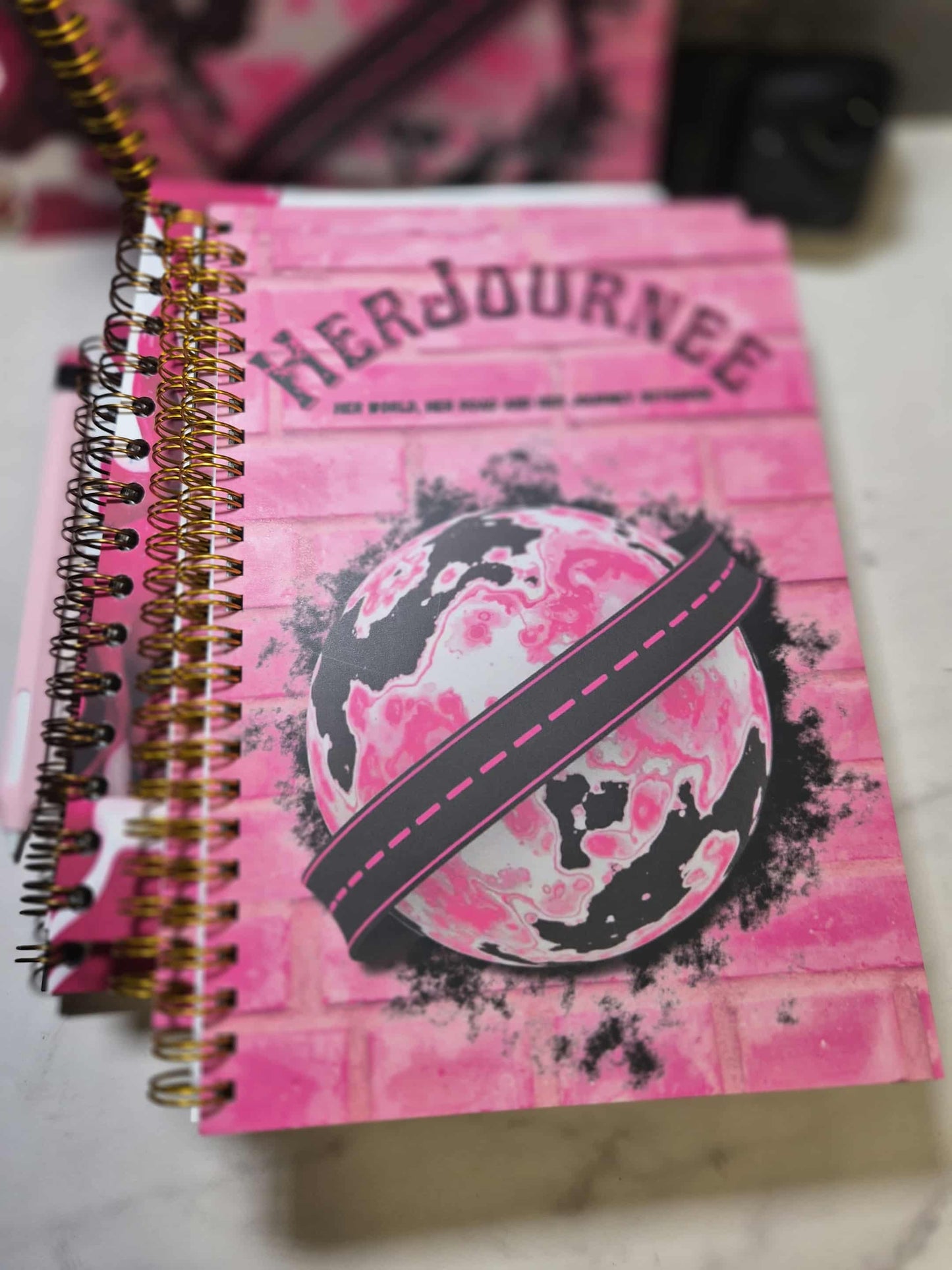 HERJOURNEE TO FIND HERSELF (5.8 X 8.3)