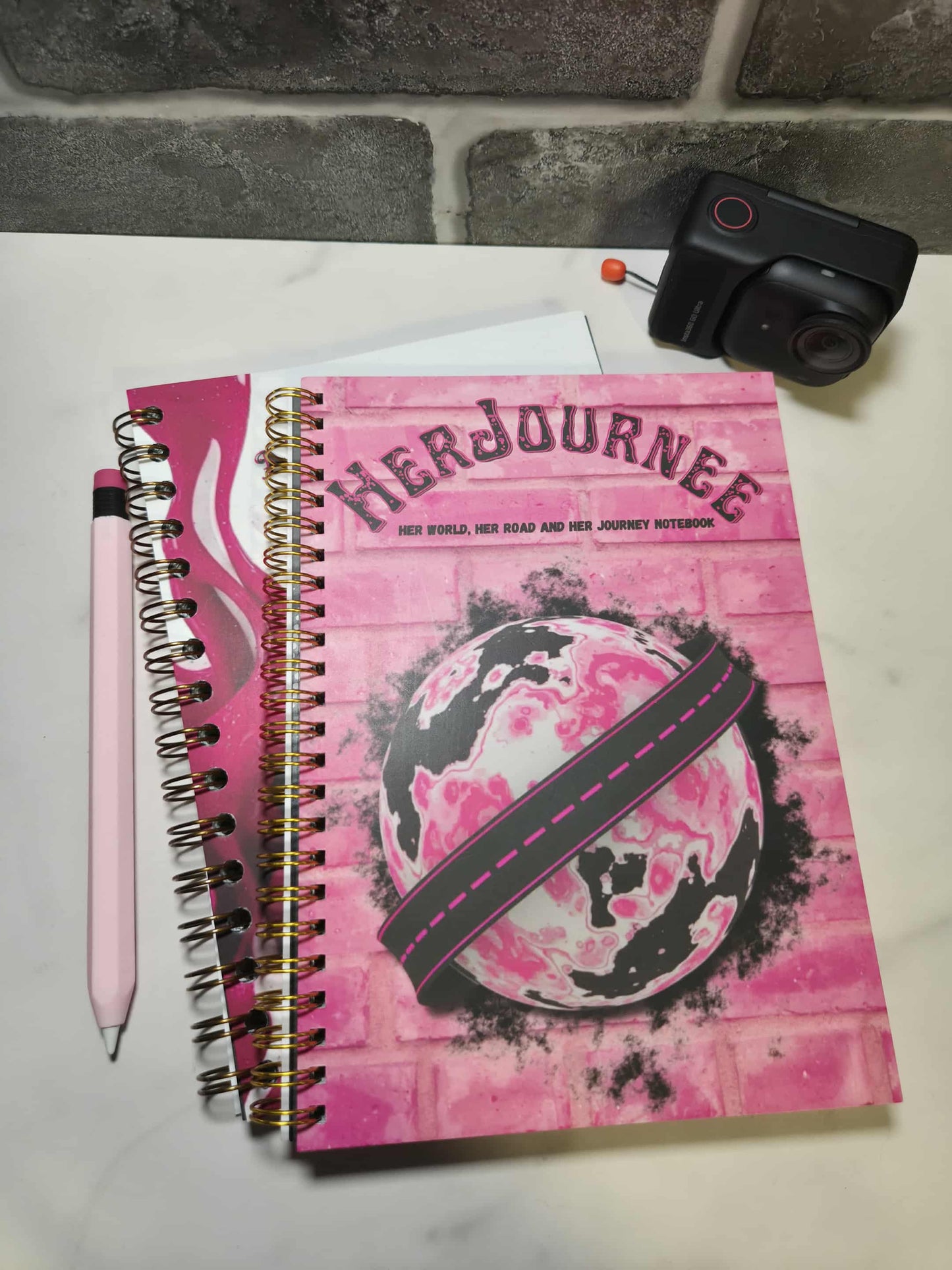 HERJOURNEE TO FIND HERSELF (5.8 X 8.3)